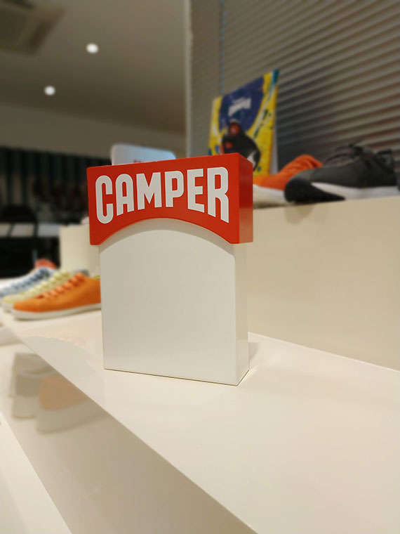 Camper Corporate Displays